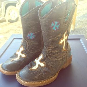 Girl size 7 toddler boots